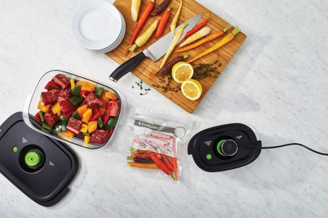 Set of 2 airtight BPA-free FoodSaver containers for marinating and food storage, featuring 3-cup and 5-cup capacities.