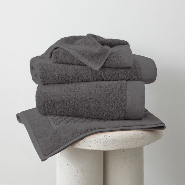 Eco-friendly plum charcoal bamboo hand towel, soft and highly absorbent at 700gsm, perfect for sensitive skin.