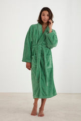 Warm green shawl collar bathrobe with pockets and waist tie, made from 100% polyester, ethically produced in Turkey.