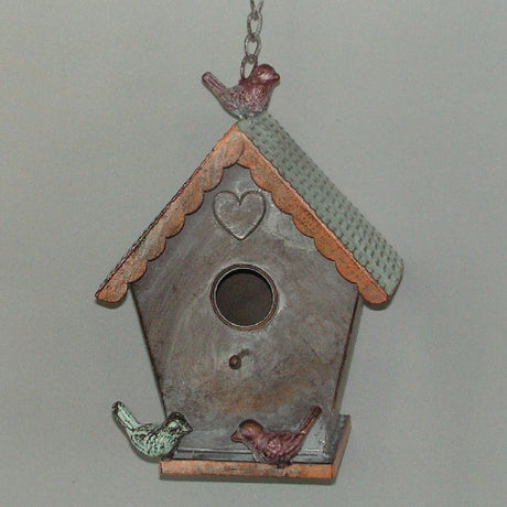 Elegant vert/brown birdhouse (58cm) designed for small birds, enhancing gardens and promoting biodiversity.