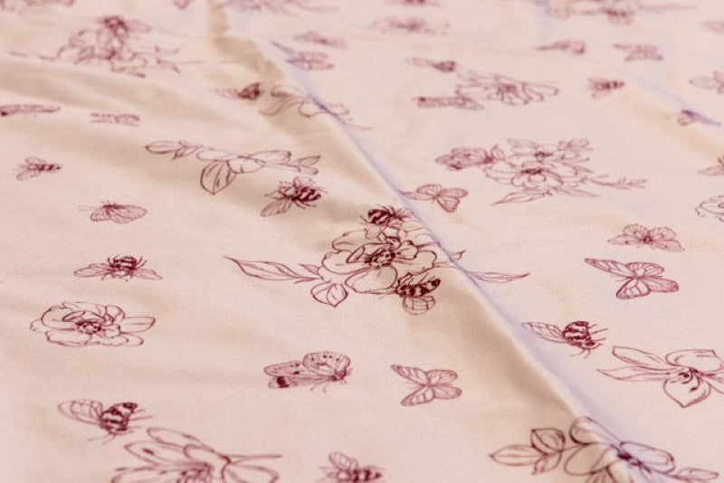 Moose Mess Mat - Flowers (120cm)