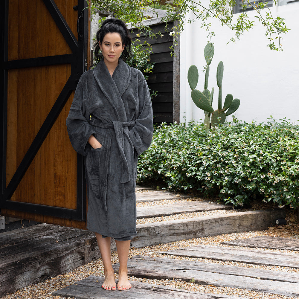 S/M Microplush Robe Charcoal- Bambury