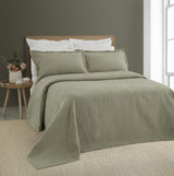 Elegant olive green King bedspread set with geometric design, includes 2 Oxford pillowcases, 100% cotton, ethically made in Portugal.