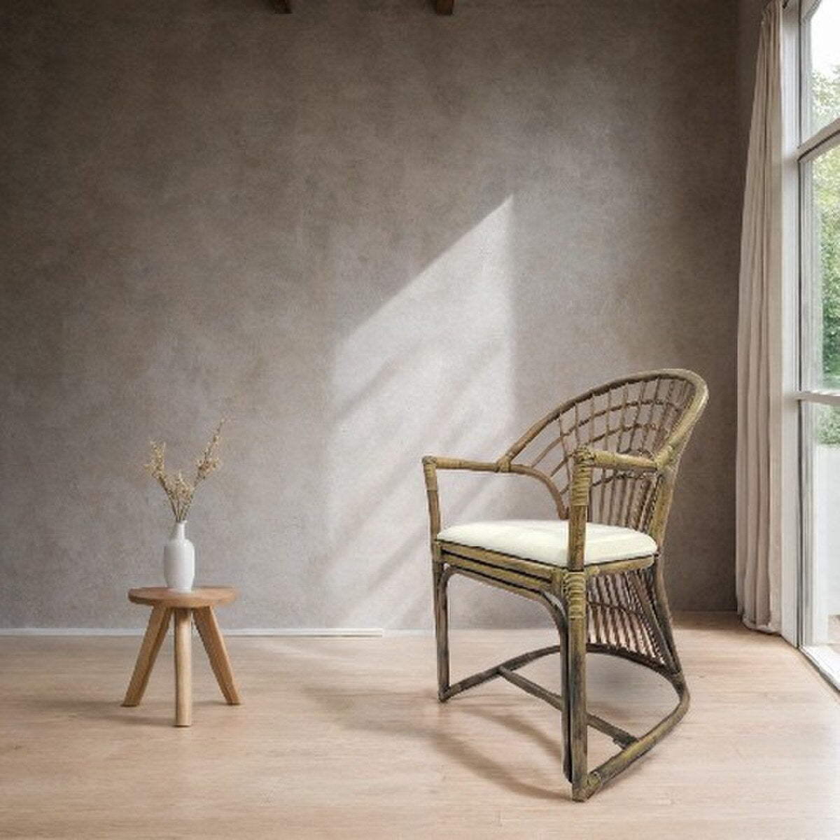 NUSA DUA ARMCHAIR- HONEY/BLACK WASH & OATMEAL