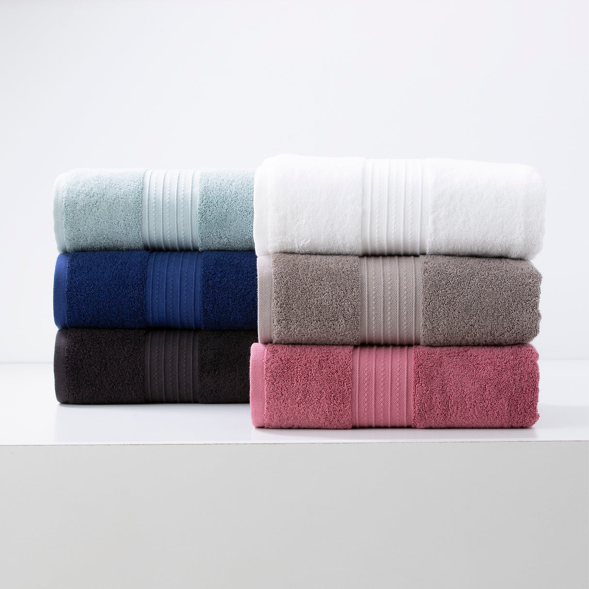 Renee Taylor Brentwood 650 GSM Low Twist 7 Piece Rosebud