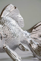 Elegant 25cm resin fish ornament featuring intricate detailing, perfect for home or office decor and aquatic-themed spaces.