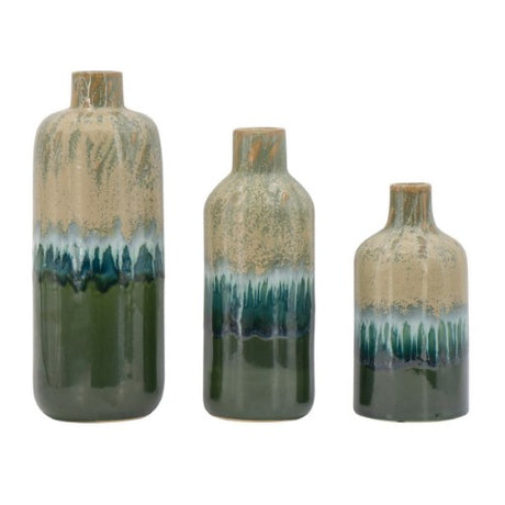 Set of 3 elegant ceramic vases, perfect for displaying flowers or as stylish standalone decor. Durable and versatile design.