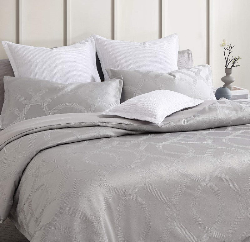 Super King Duvet Cover Set - Seville Silver by Logan and Mason Platinum