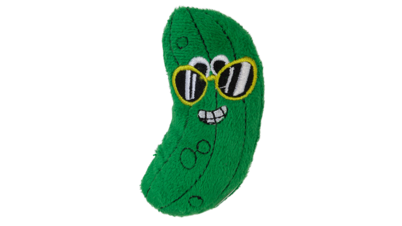 Cat toy shaped like a cucumber, 16cm long, filled with potent catnip and silvervine for hours of feline fun.