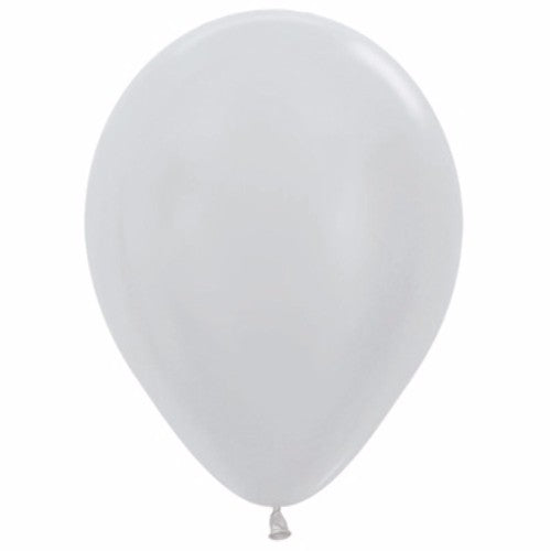 12cm metallic pearl silver latex balloons in a pack of 50, perfect for elegant celebrations and versatile decorations.