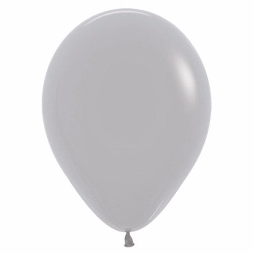 Fashion grey latex balloons in a pack of 50, perfect for elegant celebrations like parties and weddings.