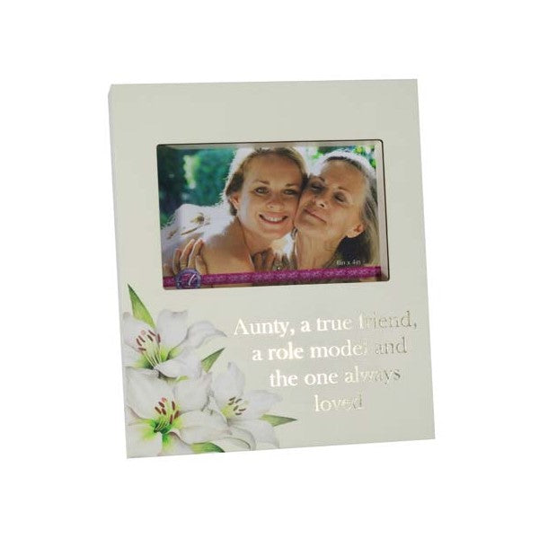 Elegant Aunty Frame with white lily design for 4x6 photos, perfect for showcasing memories and celebrating family bonds.