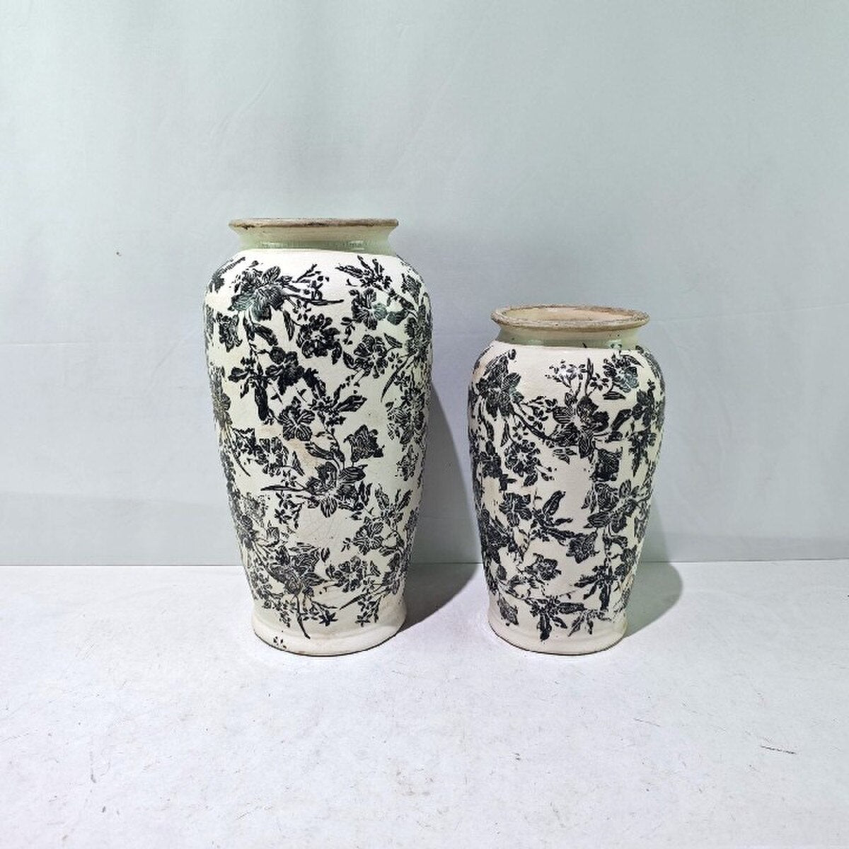 BLACK FLORAL VASE - BLACK -  195x195x370