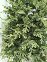 Christmas Tree - 7.5' Mixed PE Pine Tree X 3268 Tips &