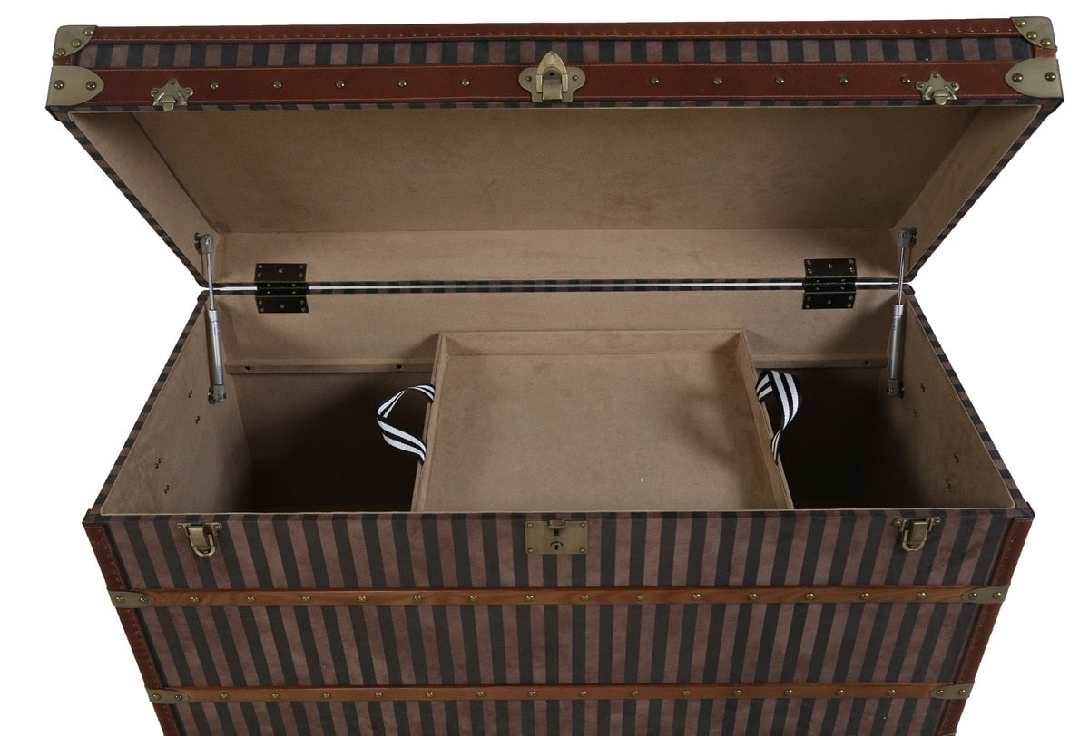 TRUNK COFFEE TABLE (1.12m x 52cm x 59cm)