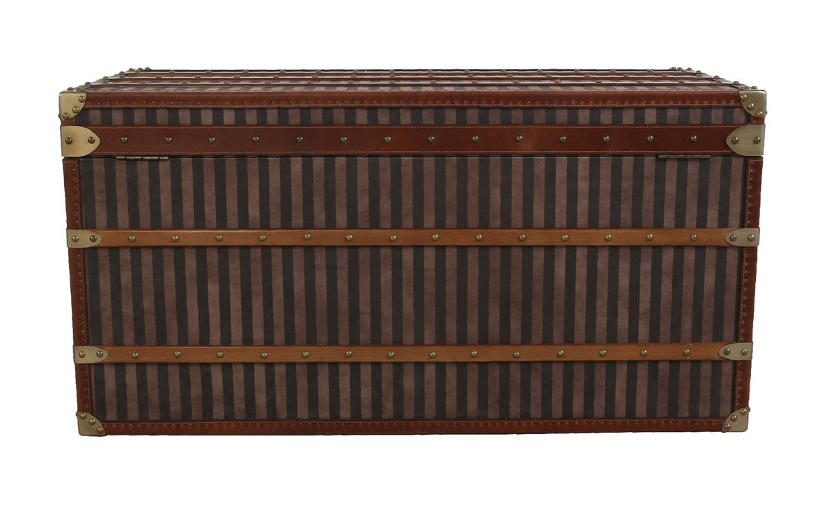 TRUNK COFFEE TABLE (1.12m x 52cm x 59cm)