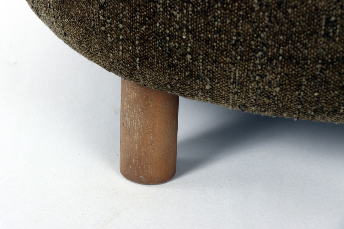 OTTOMAN - LUNA OLIVE W/ REVERSIBLE ASH WOODEN TRAY (49 x 49 x 41cm)