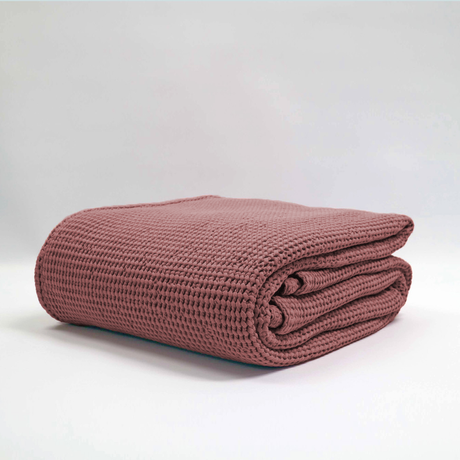 Large rosewood stonewashed blanket with textured bouncy waffle fabric, ethically made from 100% OEKO-TEX® certified cotton.