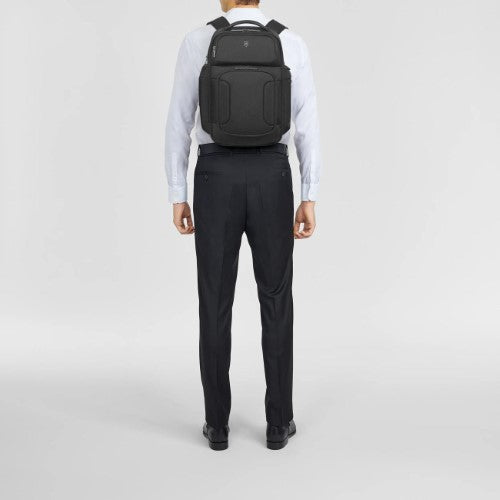 Deluxe Backpack - Victorinox Werks Traveler 7.0 (Black)