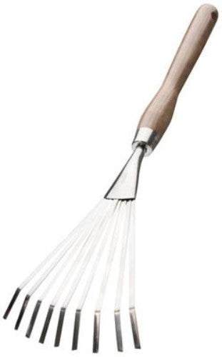 McGregors FSCÂ® Ash Wood 9T Rake (L/H)
