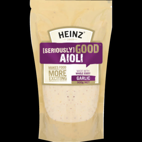 Creamy Heinz Seriously Good Garlic Aioli 900g, perfect for dipping, spreading, and enhancing your favorite dishes.