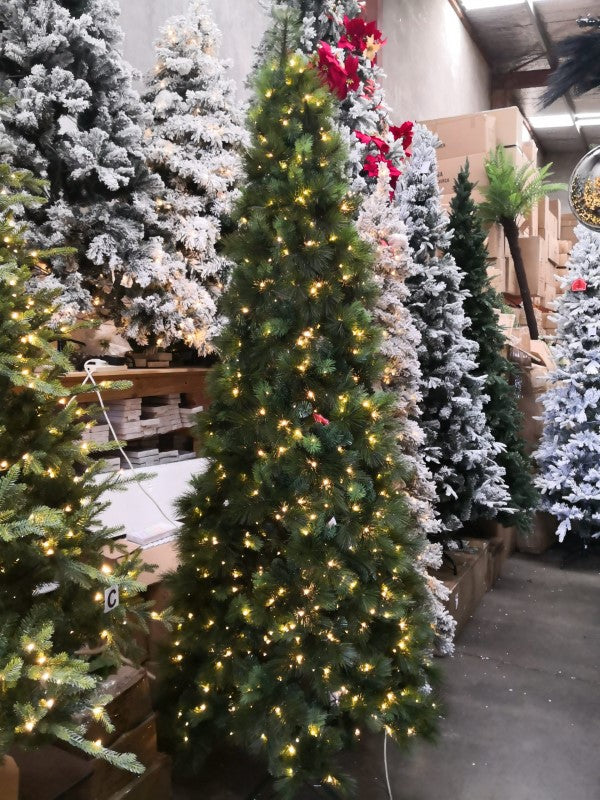Christmas Tree - 9' Slim Luxury Pine Tree X 1318 with 700