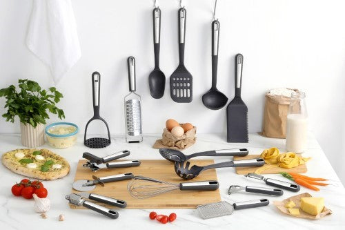 Wiltshire Aspire Solid Spoon