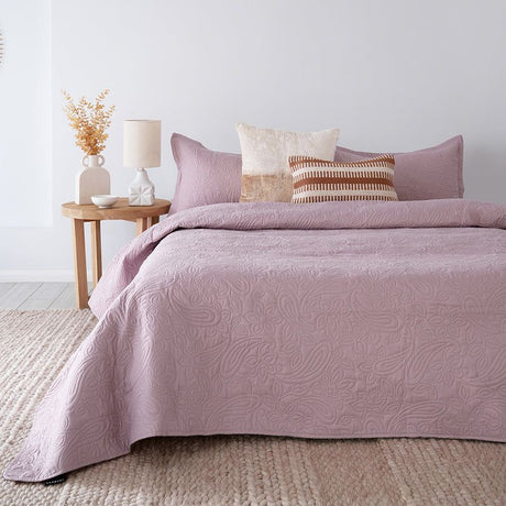 Lightweight Single/Double Paisley Coverlet Set in Dusk, featuring embossed design and matching pillowcases for stylish comfort.