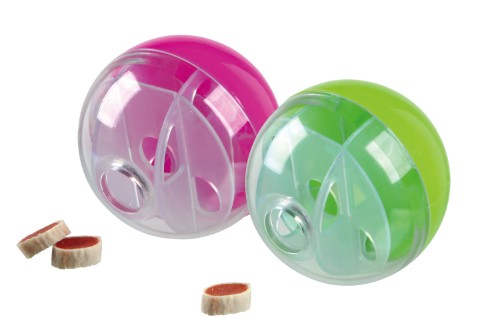 Activity snack ball for cats, 5cm, made of plastic, dispenses treats through rolling movement, promoting play and skill training.