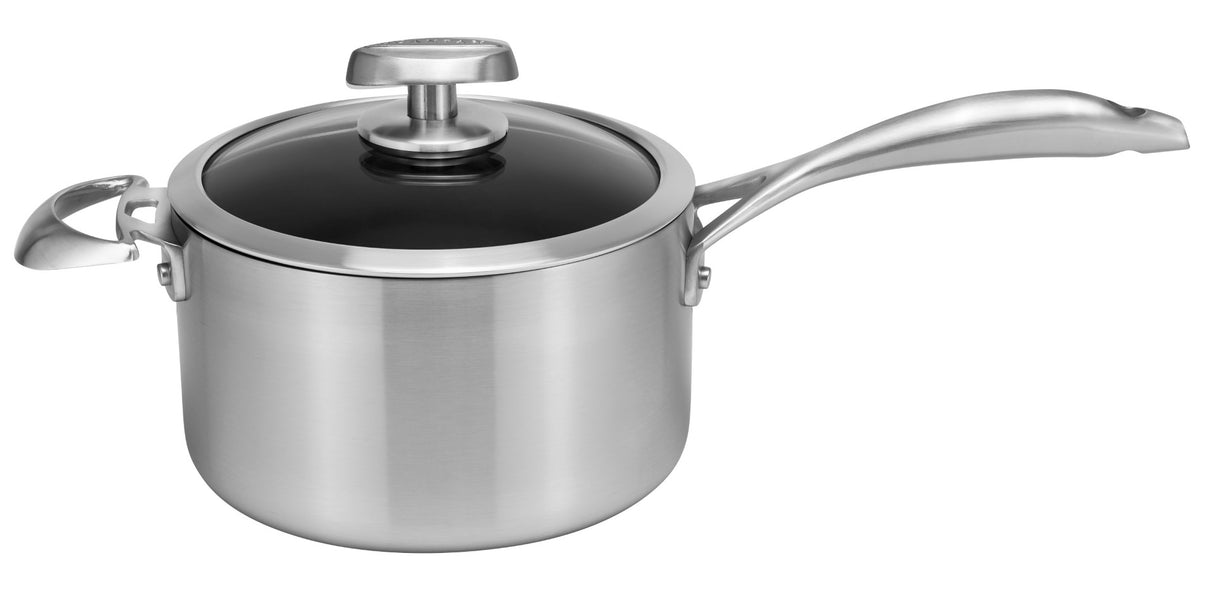 SCANPAN CS+ 20cm saucepan with ergonomic handle, non-stick surface, suitable for all stovetops, ideal for versatile cooking.