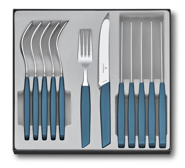 12-piece VICTORINOX SWISS MODERN Point table set in Cornflower, blending modern elegance with durable functionality for stylish dining.