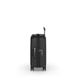 Lightweight VICTORINOX Airox carry-on in black with expansion system, anti-scratch pocket, and ideal overhead dimensions.