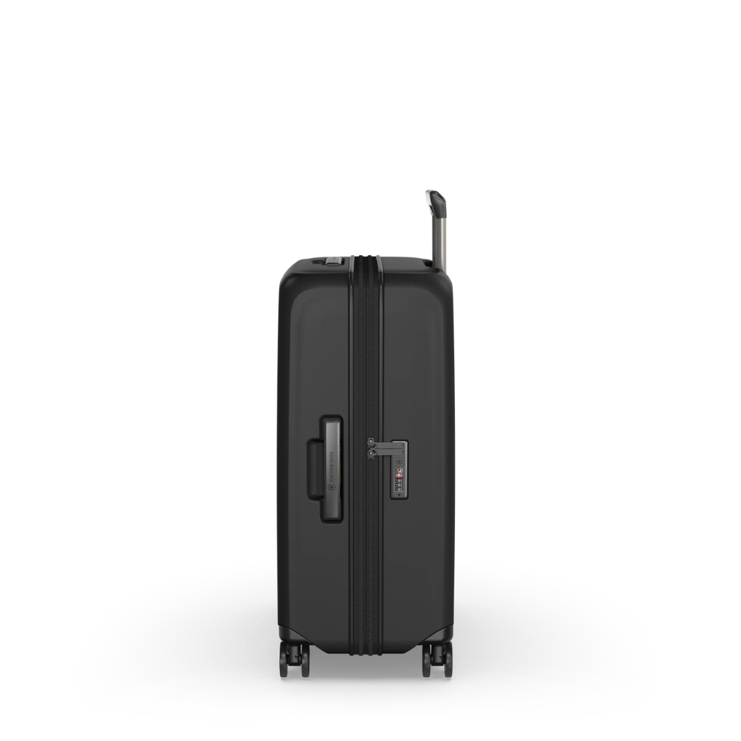 Black VICTORINOX Airox Advanced Medium Hardside Case with secure compression straps and expandable packing space.