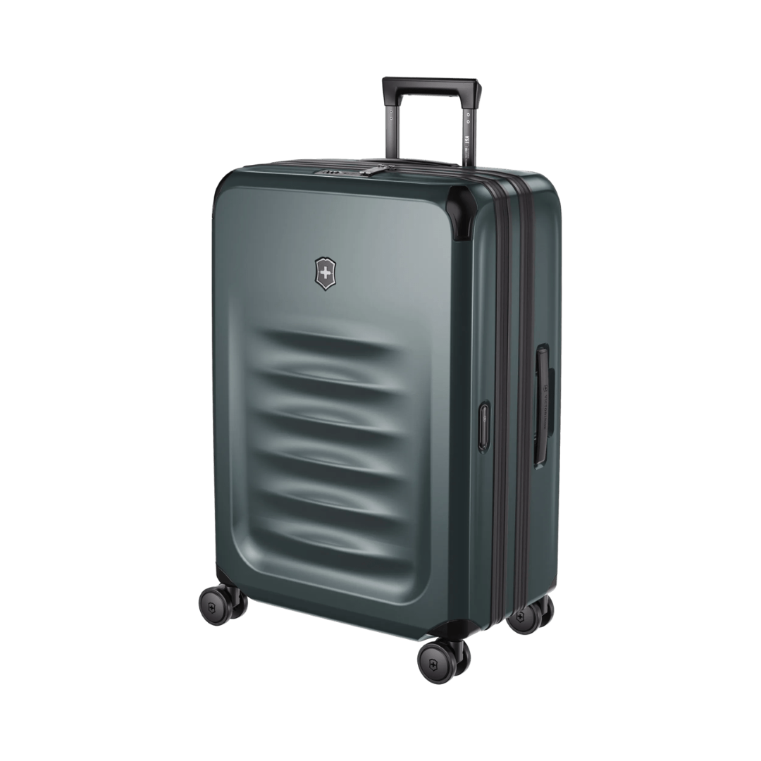 Hardside luggage in Storm with SORPLAS™, expandable by 40%, designed for durability and easy maneuverability.