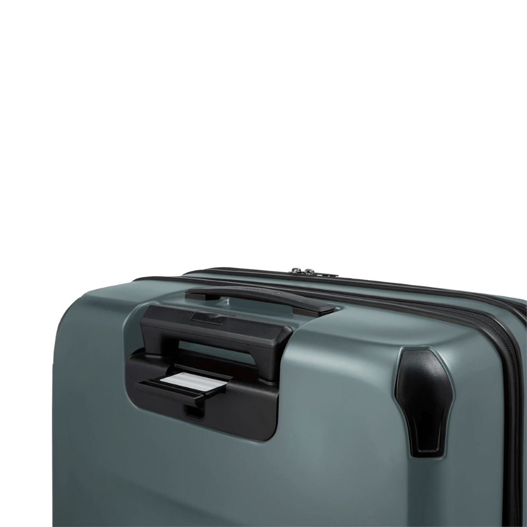 VICTORINOX Spectra 3.0 Medium Hardside Case in Storm, made from recycled polycarbonate, expandable by 40% for versatile travel.