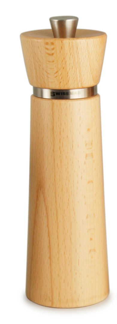 Natural wood SWISSMAR Montebello 18cm pepper mill with adjustable grind settings for freshly ground pepper.