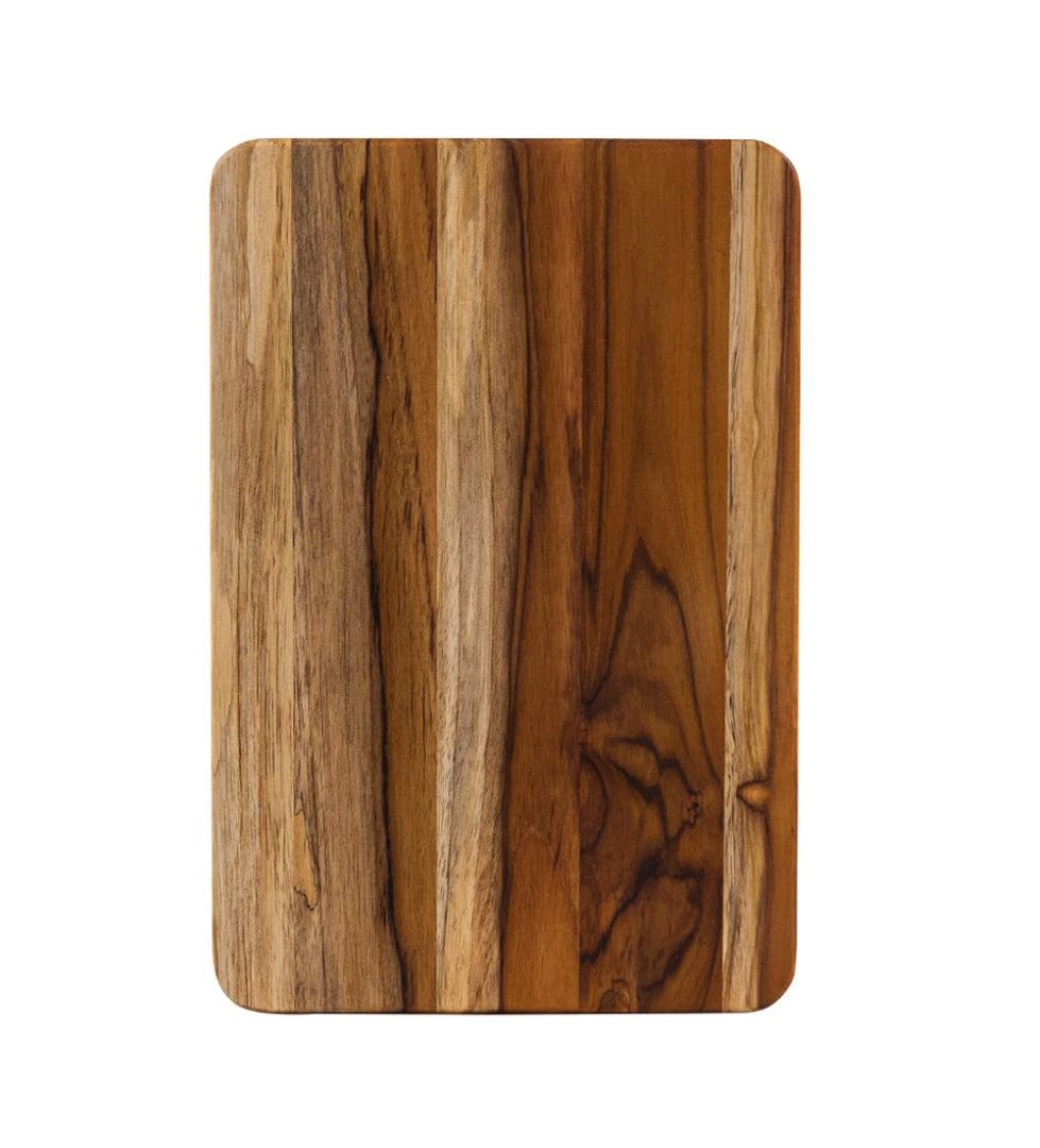 Essential Teakhaus cutting board (30.5 x 20 x 1.4 cm) in sustainable teak, perfect for food prep and serving.