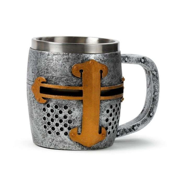 Decorative tankard featuring a medieval knight's silver and gold helmet, made of resin and stainless steel.