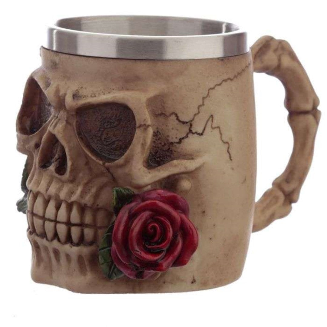 Set of 2 decorative tankards featuring skulls and roses, made from resin and stainless steel, height 10.5cm.