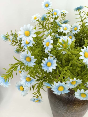 Artificial Wild Daisy Spray (Baby Blue)
