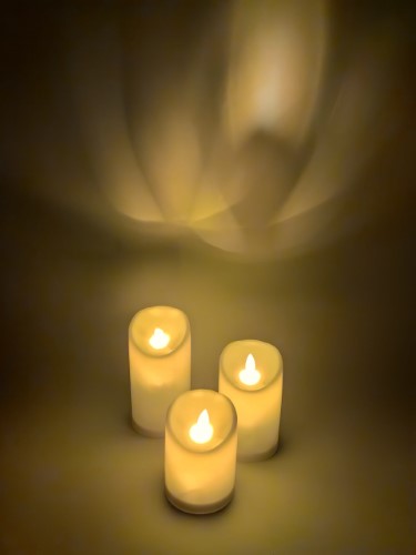 Flameless Candle - Remote Control (Set of 3) 7.5 12.5 15cm)