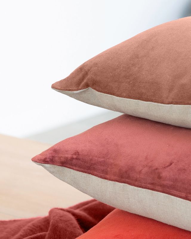 Majestic Cushion Cushion - Marsala 50x50cm