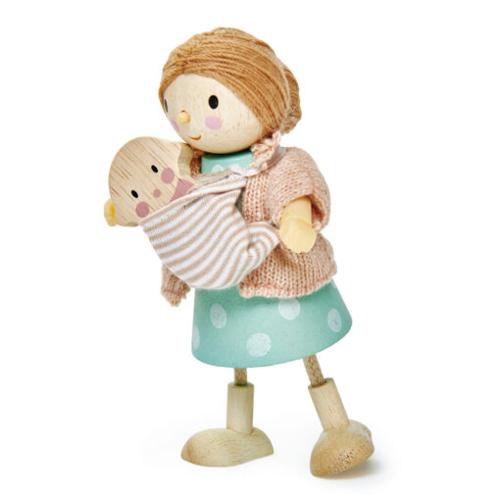 Mrs Goodwood with Flexible Limbs & a Baby