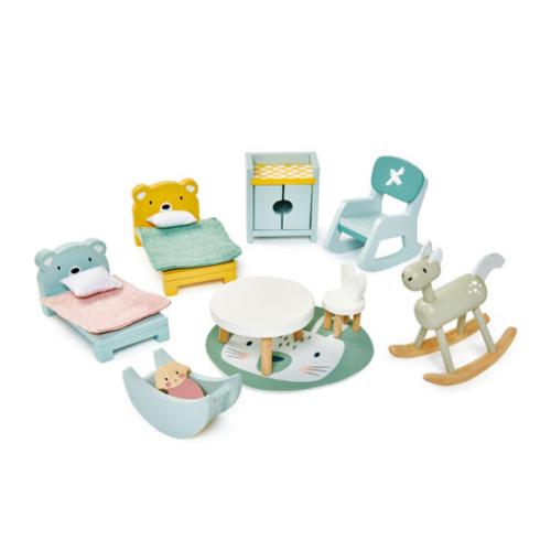 Wooden kids room furniture set
