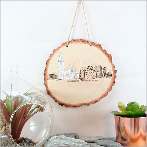 Wood slice-inspired wall art printed on 4mm thick veneer, perfect for adding rustic charm to any space.
