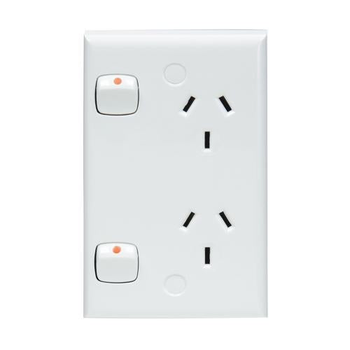 HPM Standard Vertical Double Powerpoint 10 Amp White