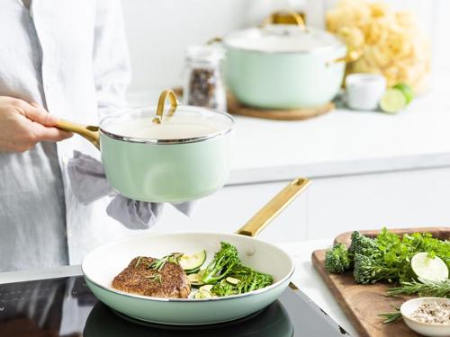GreenPan Padova 6 (10) Piece PFAS Free Cookset Mint Green