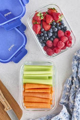 Pyrex Lock N Store Rectangle Container with Blue Lid  640ml