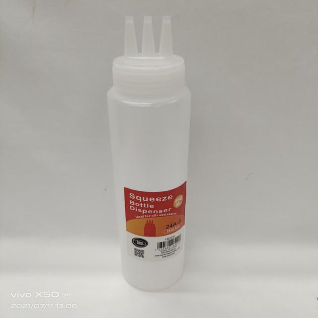 Squeeze Bottle Dispenser set of 6, each with a 650ml capacity for easy dispensing of sauces and condiments.