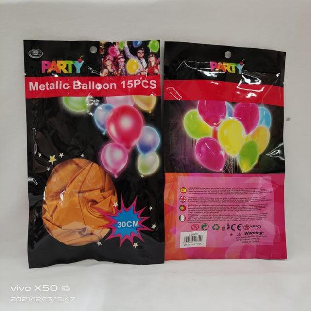 Golden metallic balloons, 30cm size, sold in 12 packs of 15, totaling 180 pieces for festive celebrations.
